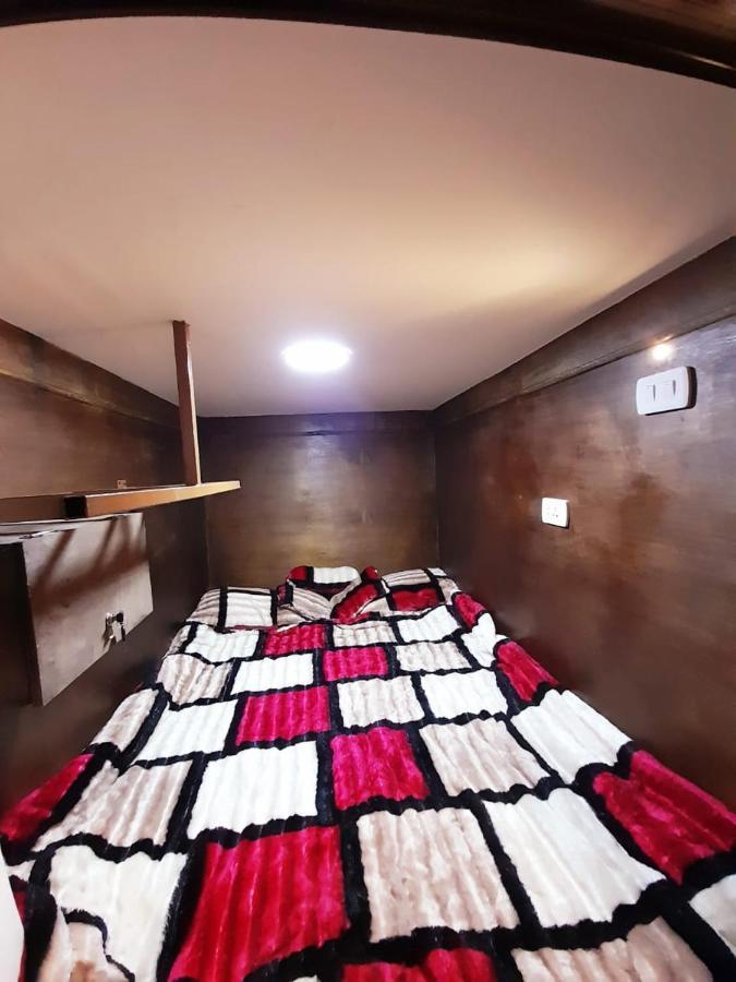 Petra Cabin Inn Hostel&Resturant Vádi Músza Kültér fotó