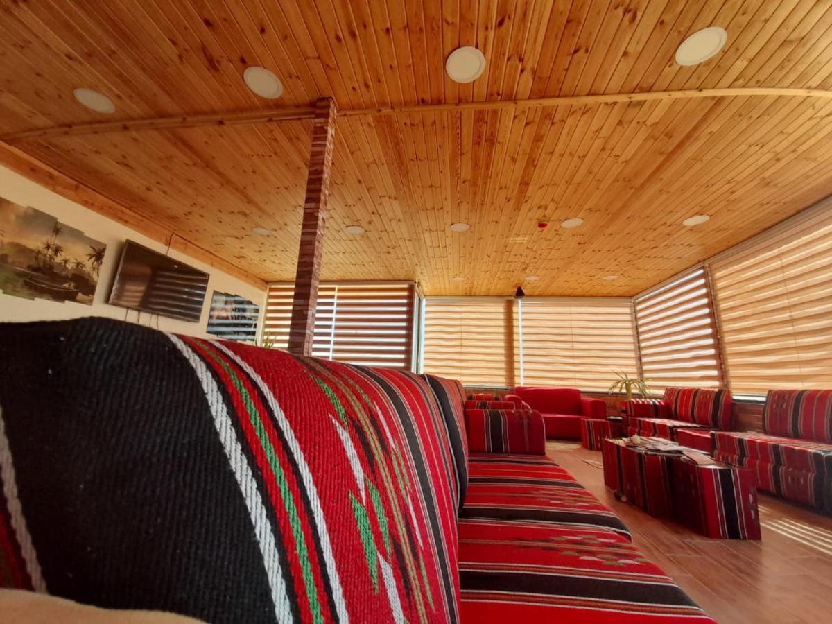 Petra Cabin Inn Hostel&Resturant Vádi Músza Kültér fotó