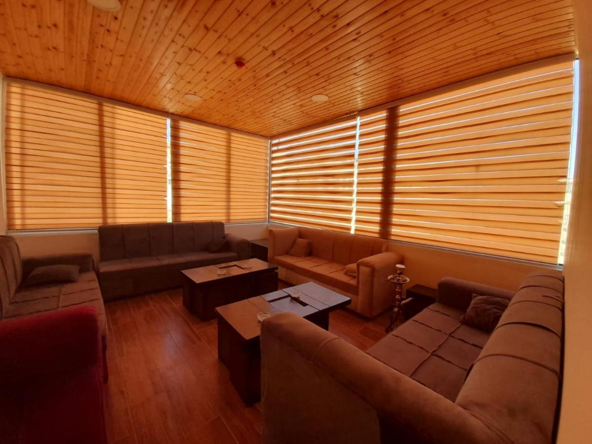 Petra Cabin Inn Hostel&Resturant Vádi Músza Kültér fotó