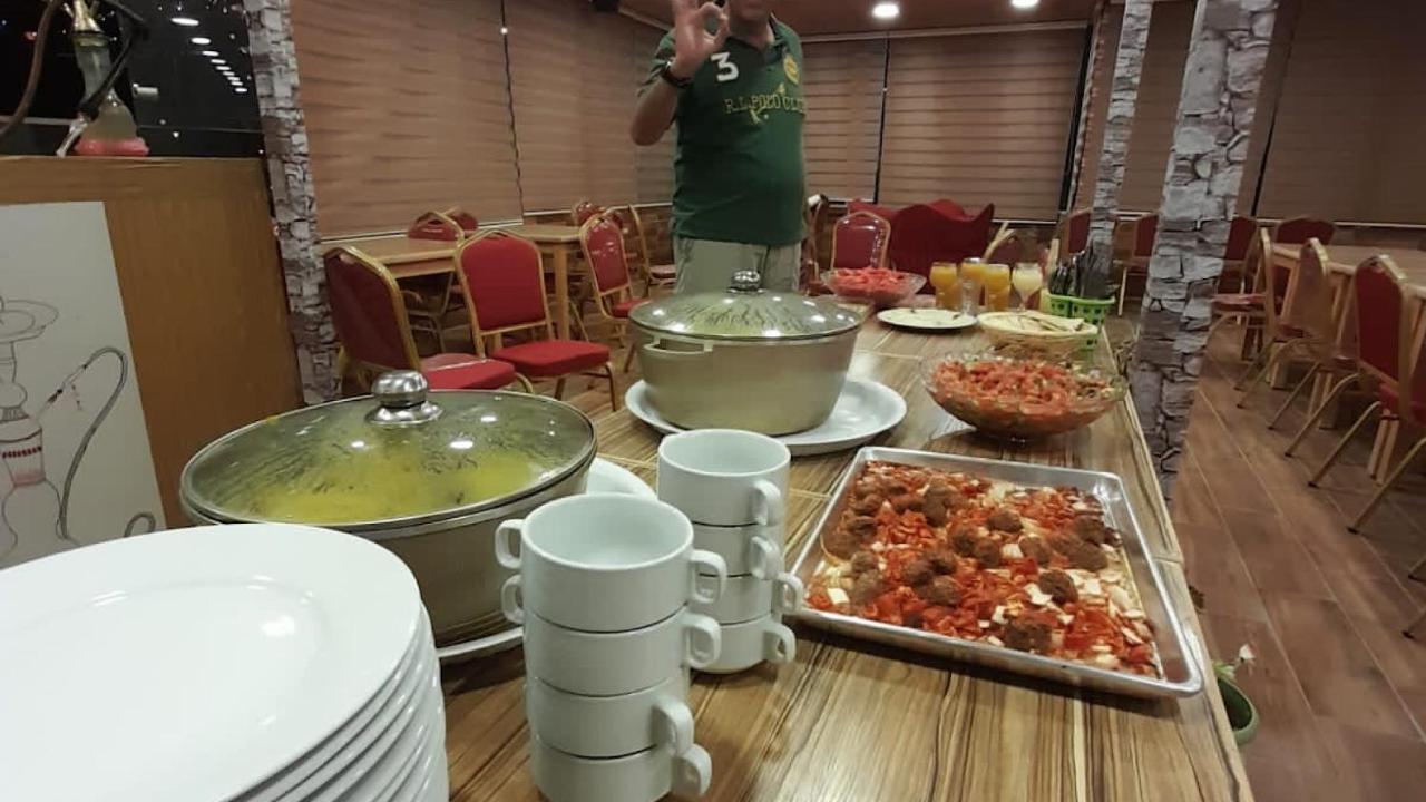 Petra Cabin Inn Hostel&Resturant Vádi Músza Kültér fotó