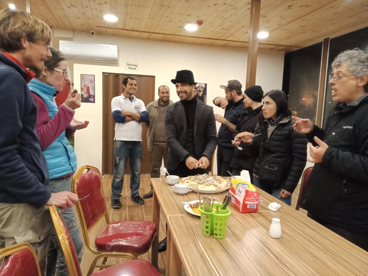 Petra Cabin Inn Hostel&Resturant Vádi Músza Kültér fotó